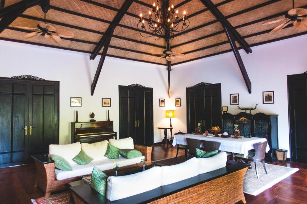 Angkor Village Resort & Spa Siem Reap Exterior foto